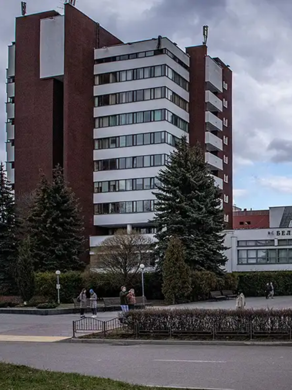 1693822252-563491-703